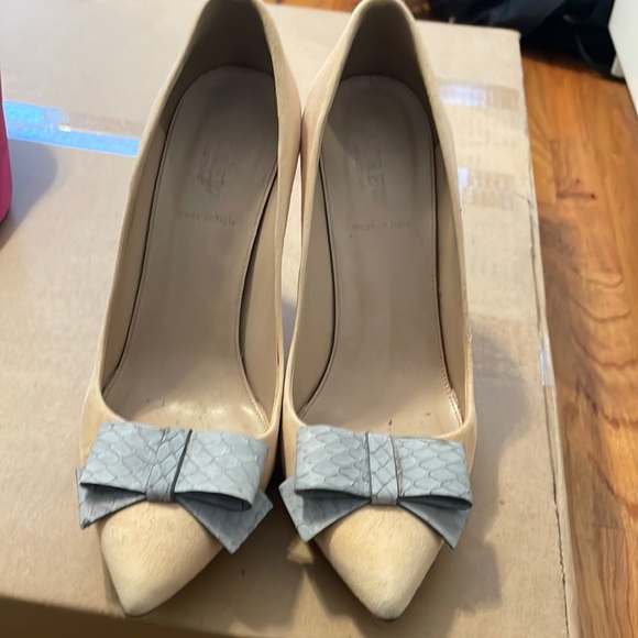 J crew nude suede pumps 8.5 - Picture 1 of 4